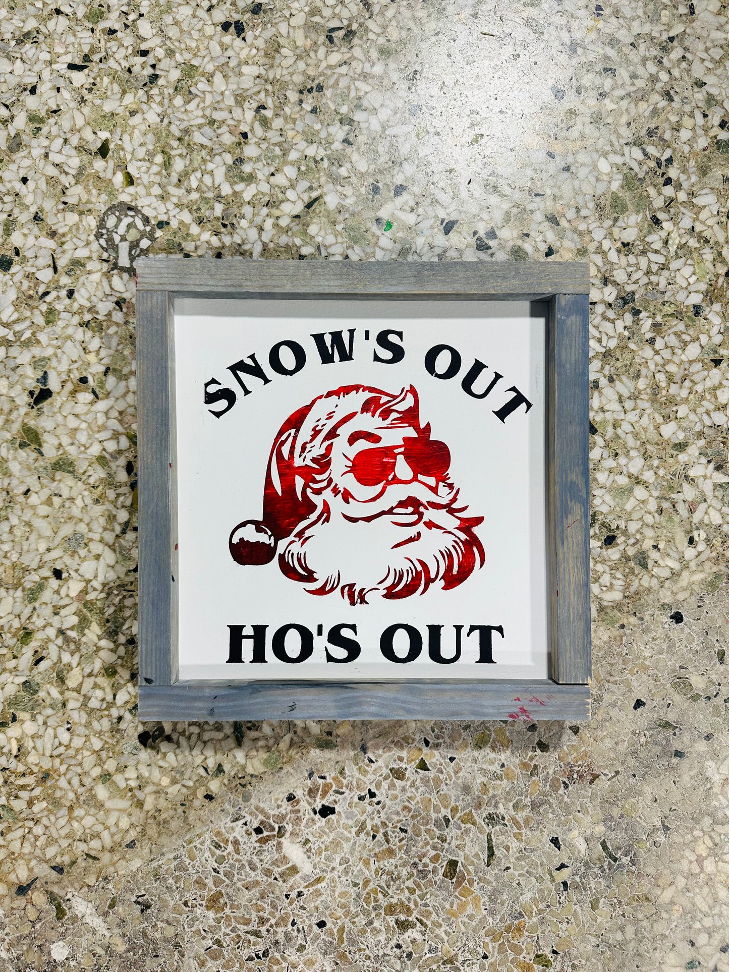 Snows out Santa sign