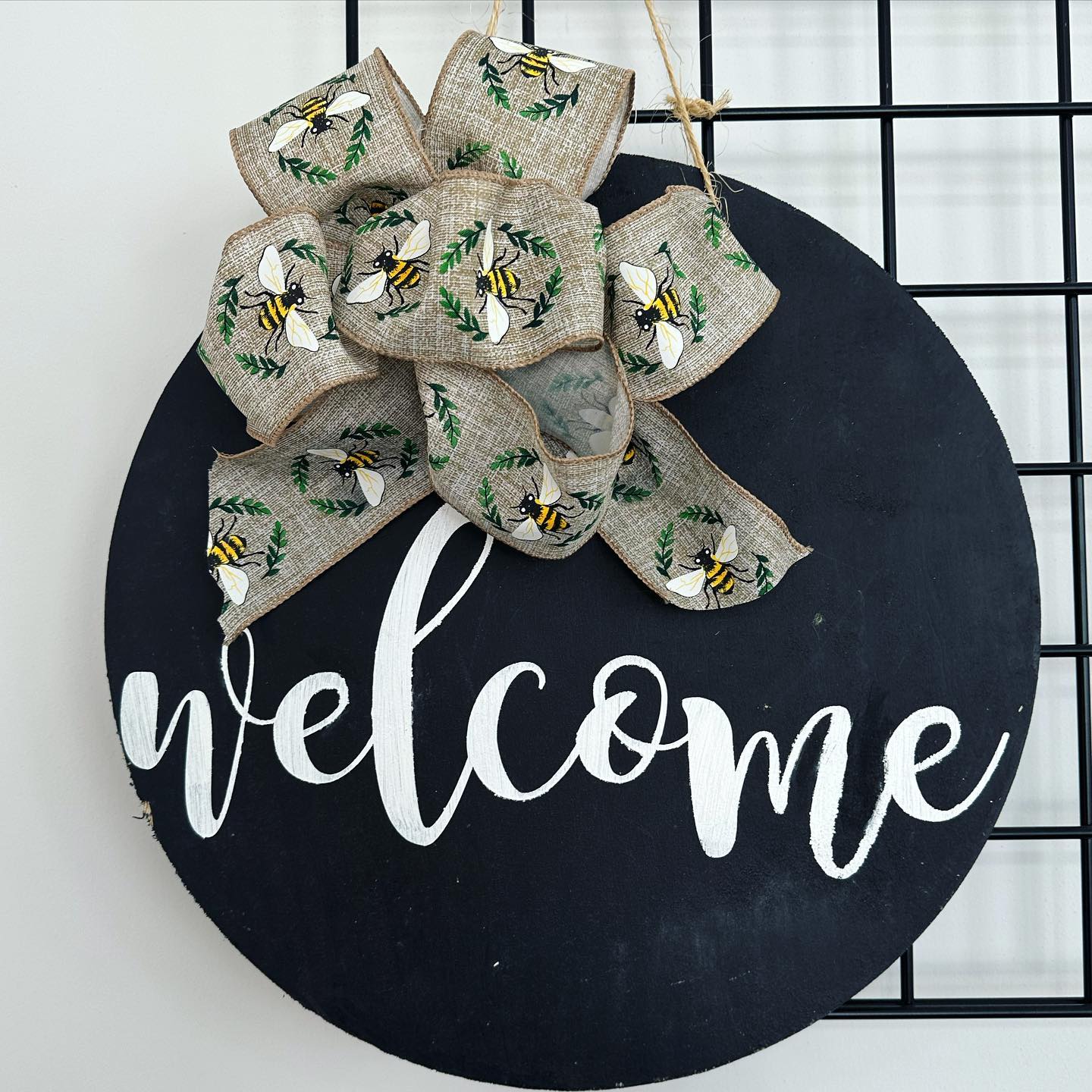 Welcome Round Door hanger