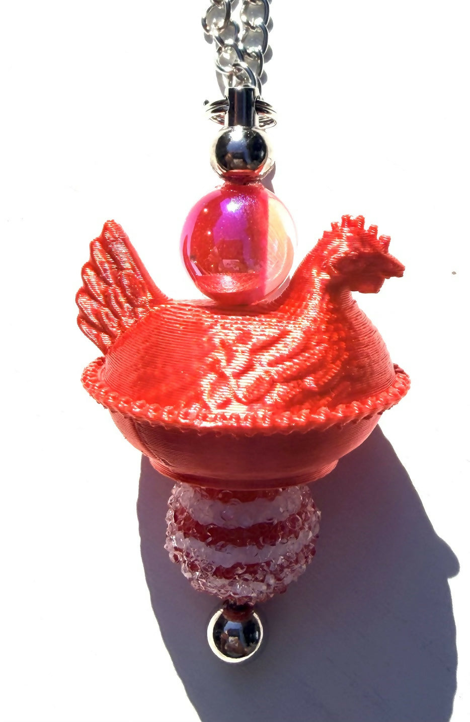 Hen on Nest Tumbler/Bag Charm (Red)
