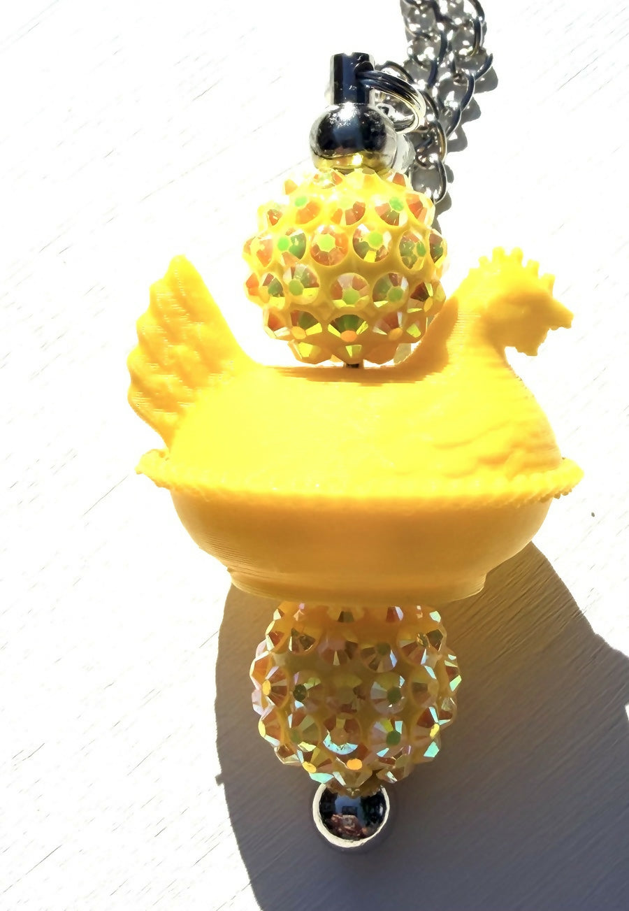 Hen on Nest Tumbler/Bag Charm (Yellow/Silver)