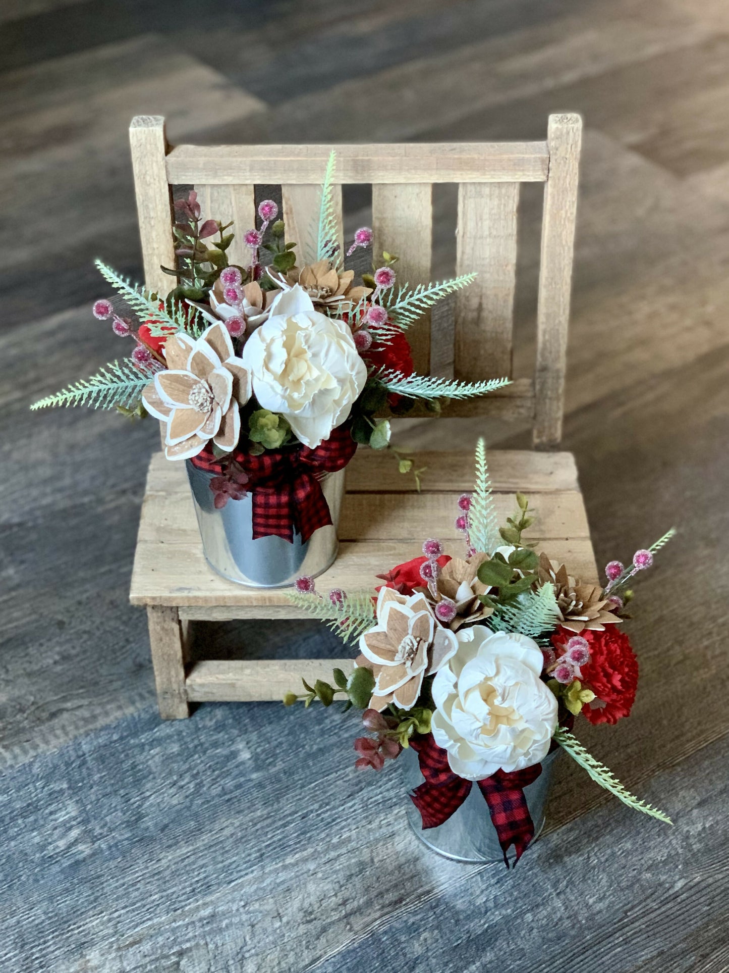 Holiday Wood Flower Bucket