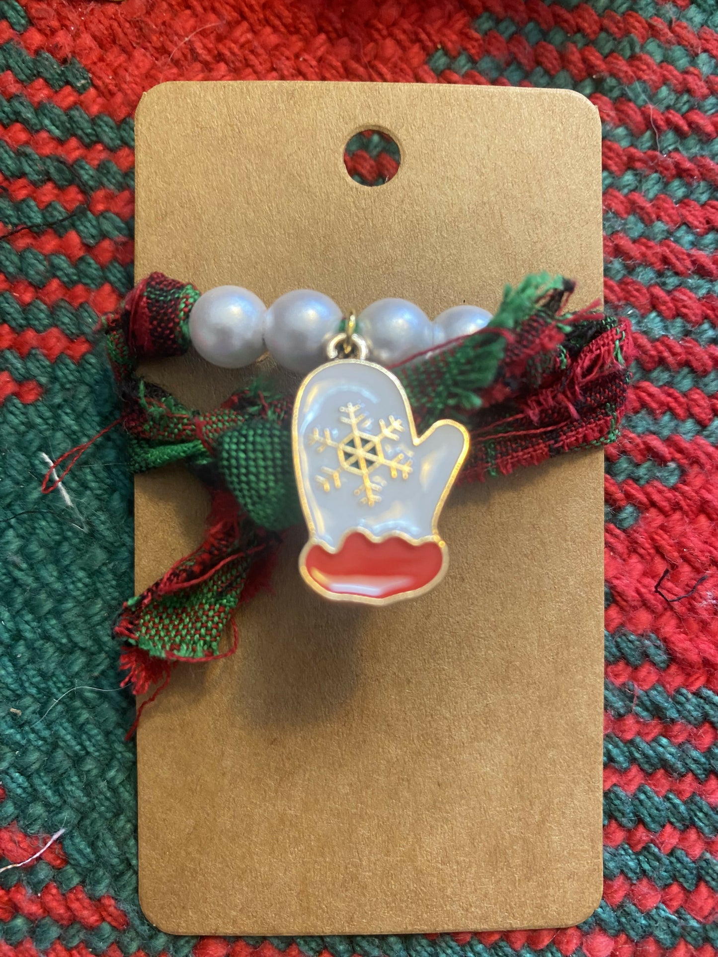 White Mittens and Pearls