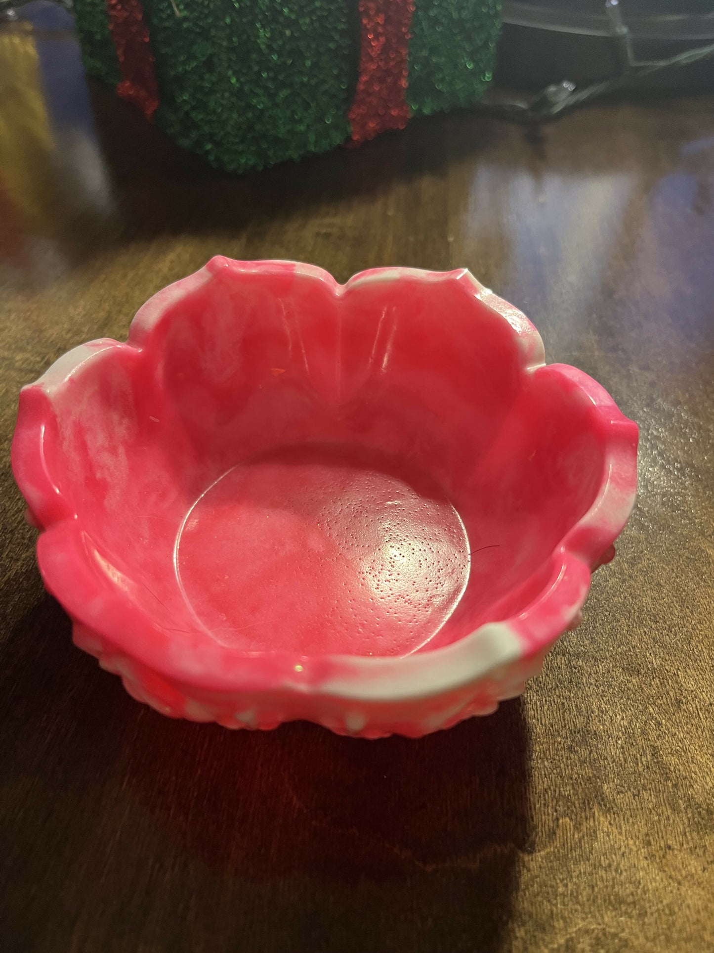 Resin rose detail bowl
