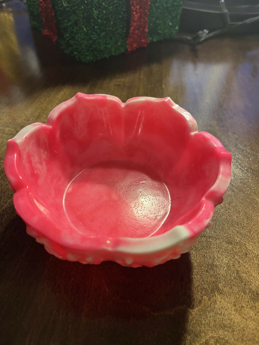 Resin rose detail bowl