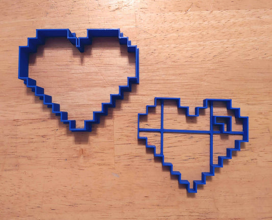8 Bit Pixel Heart Cookie Cutter Set (2-Piece)