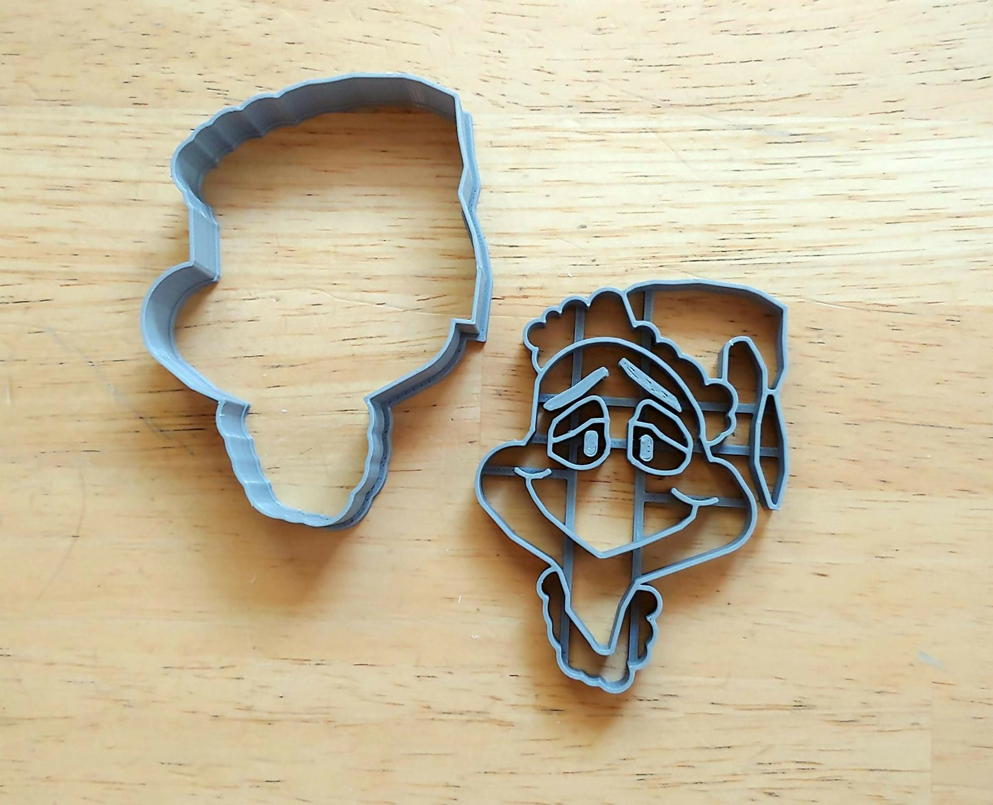 Mean Green Guy Cookie Cutter Set (2-Piece)