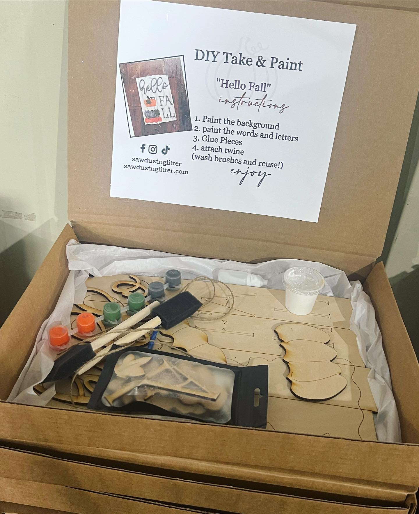 Hello Fall Paint Kit