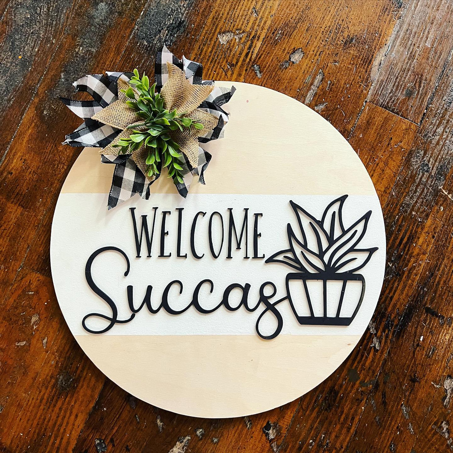 Welcome Succas Round Door Hanger