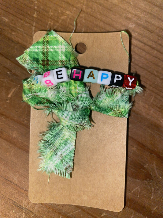 Green Plaid wrap with Be Happy (kid)