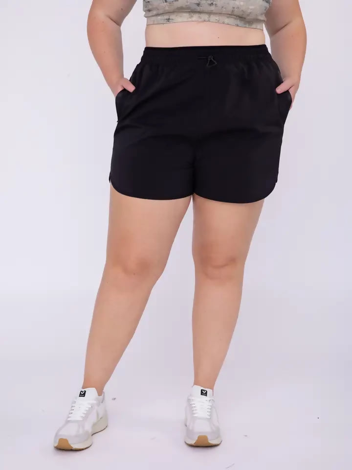 curvy toggle drawstring shors black
