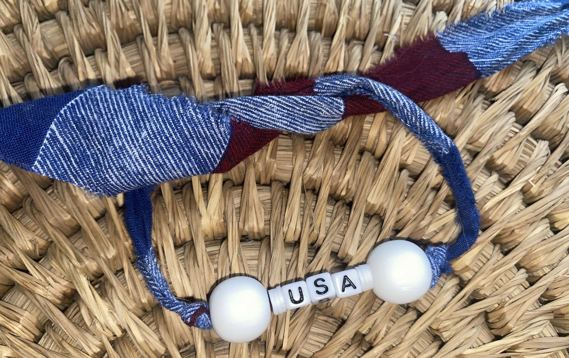 USA White Ball Beads (Adult)