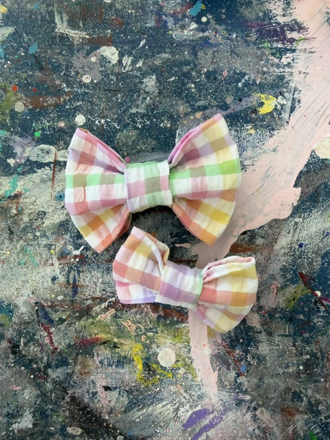 Over The Collar Bow-Tie Pastel Plaid