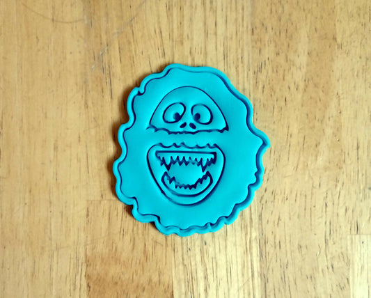 Abominable Christmas Cookie Cutter Set (2-Piece)