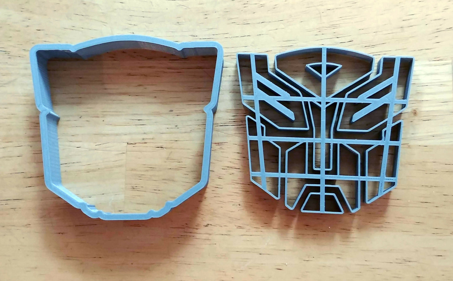 Transformer Good Guys Cookie Cutter (2-Piece)