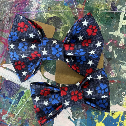 Over The Collar Bow-Tie Stars & Paws