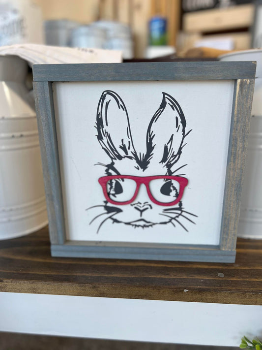 Bunny W/ Glasses Sign