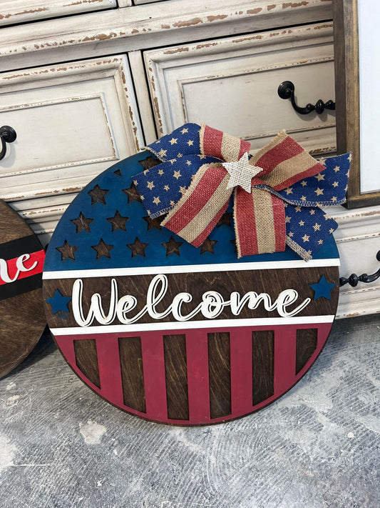 Welcome Patriotic round door hanger